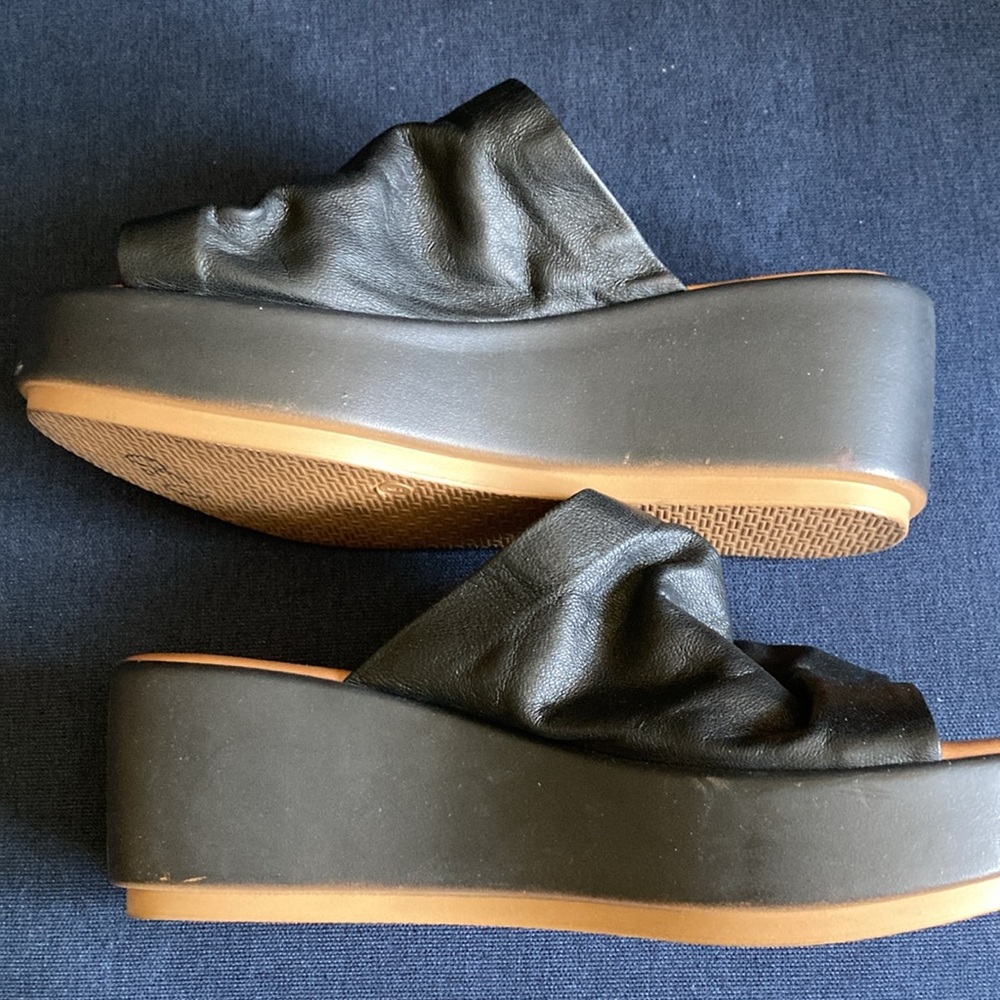 NWOT A. Giannetti made in Italy black leather upper wedge sandals - Picture 5 of 12
